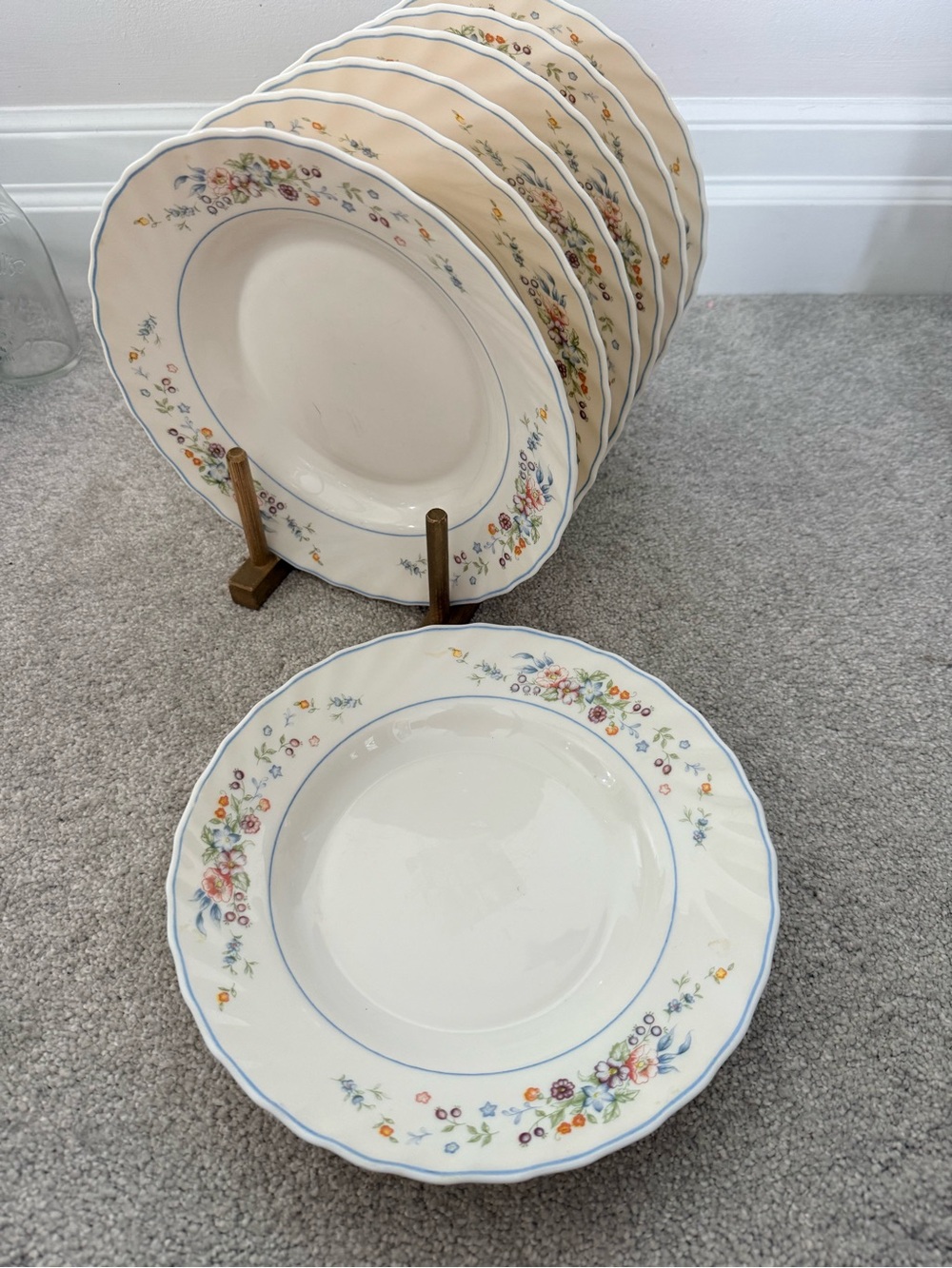 Floral Rim White Ceramic Soup Plates - Set of 7